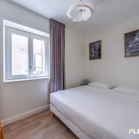 Bright T3 Near Grands Boulevards 10th Apartman