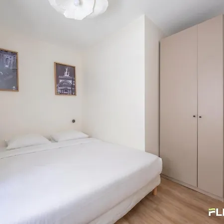Bright T3 Near Grands Boulevards 10th Apartman *