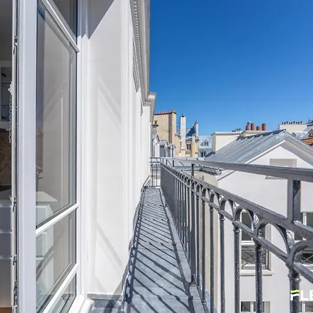 Apartman Bright T3 Near Grands Boulevards 10th *